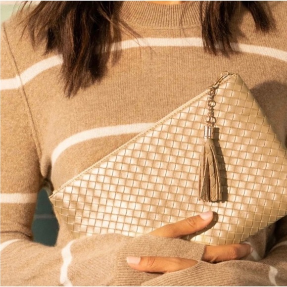 Virginia Wolf Mimi Woven Pouch Clutch NWT - Picture 10 of 10